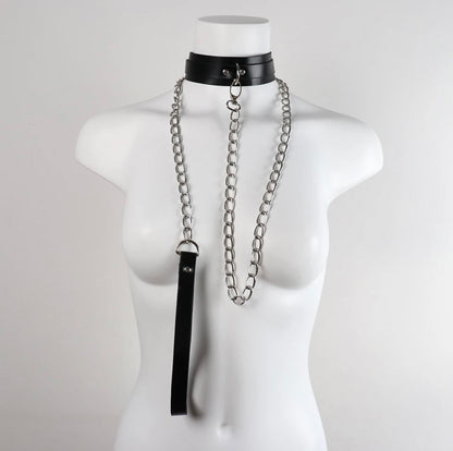 Collier et chaine de bondage laisse